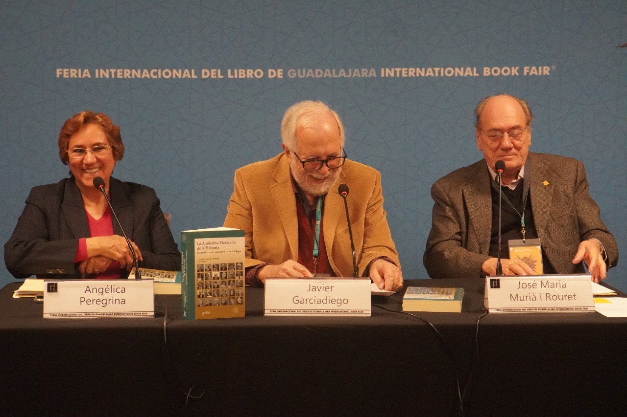 Presentación del Libro Academia Mexicana de la Historia. FiL 2022
